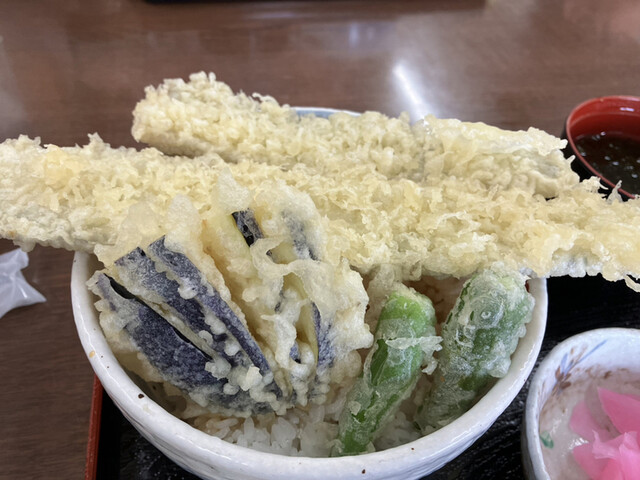 太刀魚天丼（食べログより）